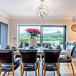 4 Bed In Middlesbrough Oc-96213 * Great Broughton