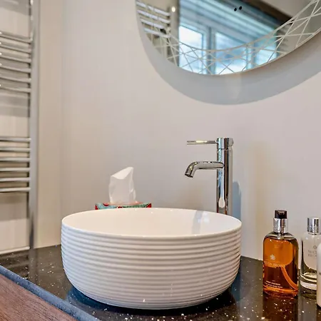 4 Bed In 96213 펜션 *