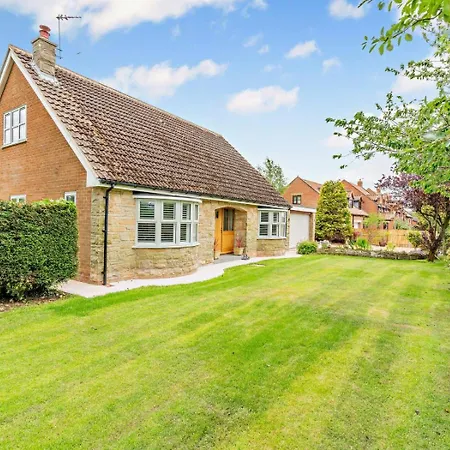 4 Bed In Middlesbrough Oc-96213 Great Broughton