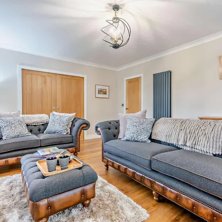 4 Bed In Middlesbrough Oc-96213