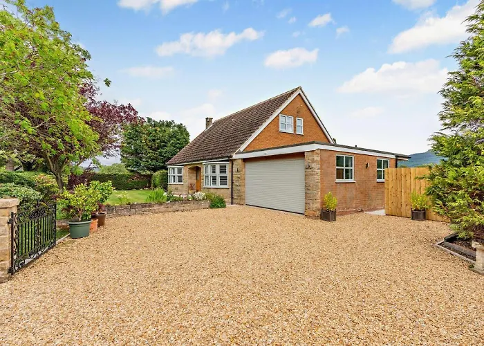 4 Bed In Middlesbrough Oc-96213 * Great Broughton