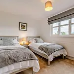 4 Bed In Middlesbrough Oc-96213 Holiday home Great Broughton