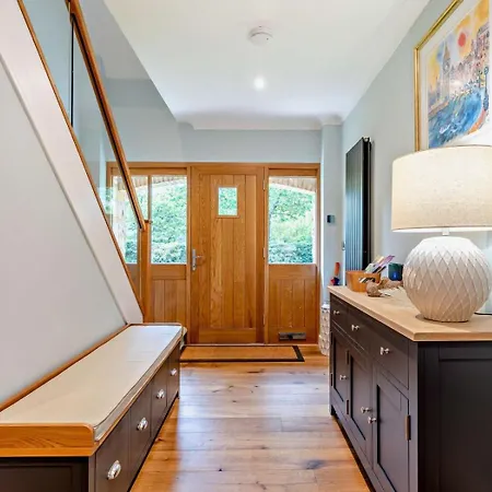 4 Bed In Middlesbrough Oc-96213