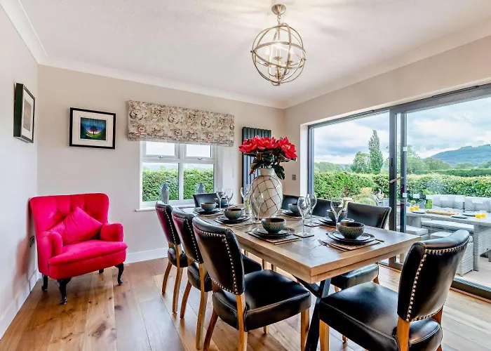 Hébergement de vacances 4 Bed In Middlesbrough Oc-96213 *