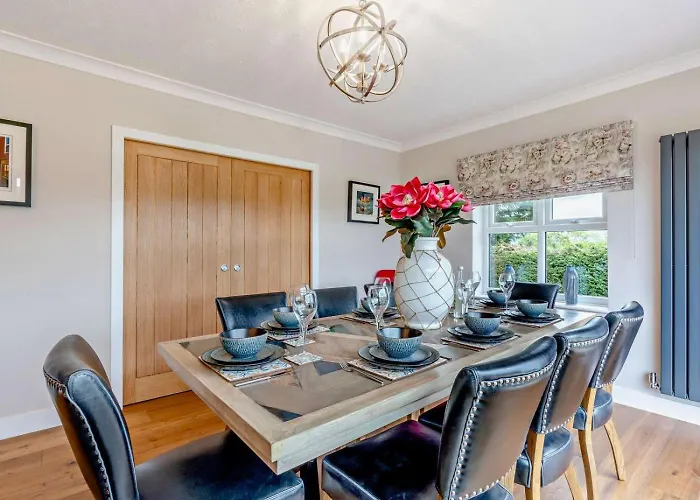 Hébergement de vacances 4 Bed In Middlesbrough Oc-96213 *