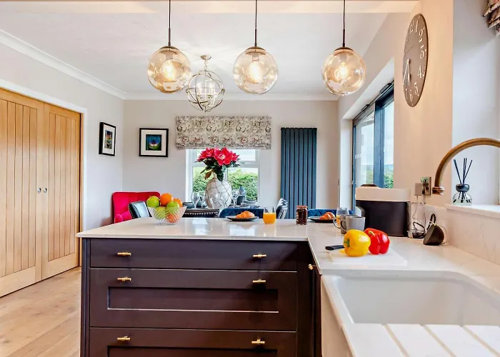 4 Bed In Middlesbrough Oc-96213 Great Broughton