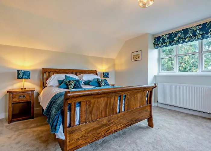 4 Bed In Middlesbrough Oc-96213