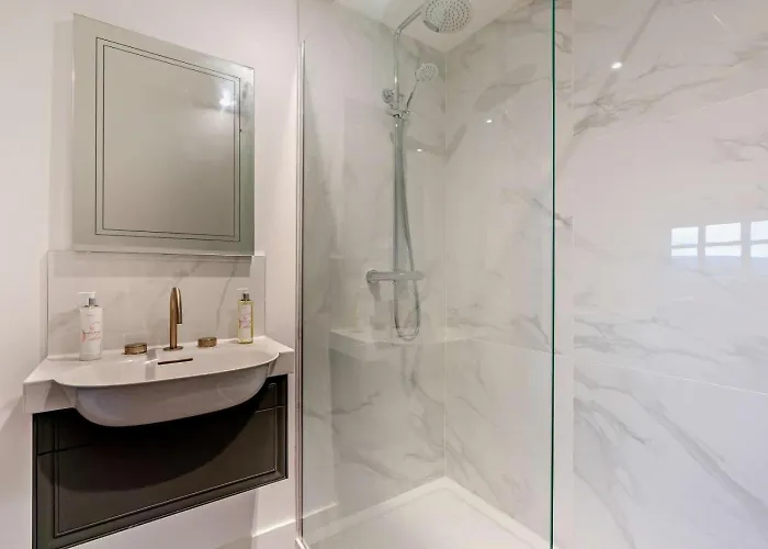 Hébergement de vacances 4 Bed In Middlesbrough Oc-96213 *