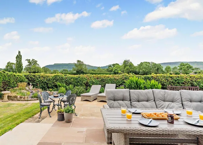 4 Bed In Middlesbrough Oc-96213 Hébergement de vacances